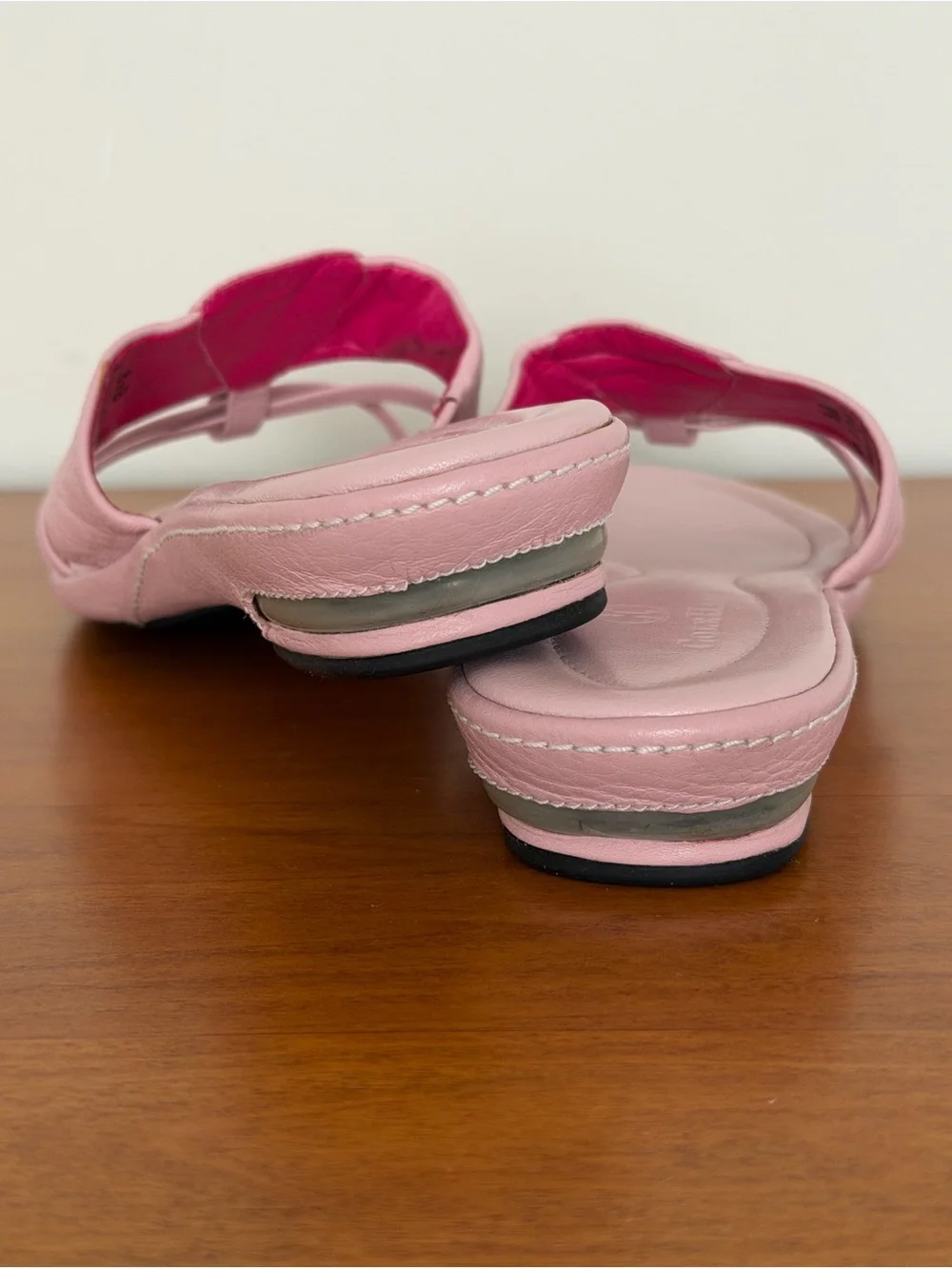 Cole Haan & Nike Air Pink Leather Cushioned Footbed Slide Sandals  8,5 Comfort